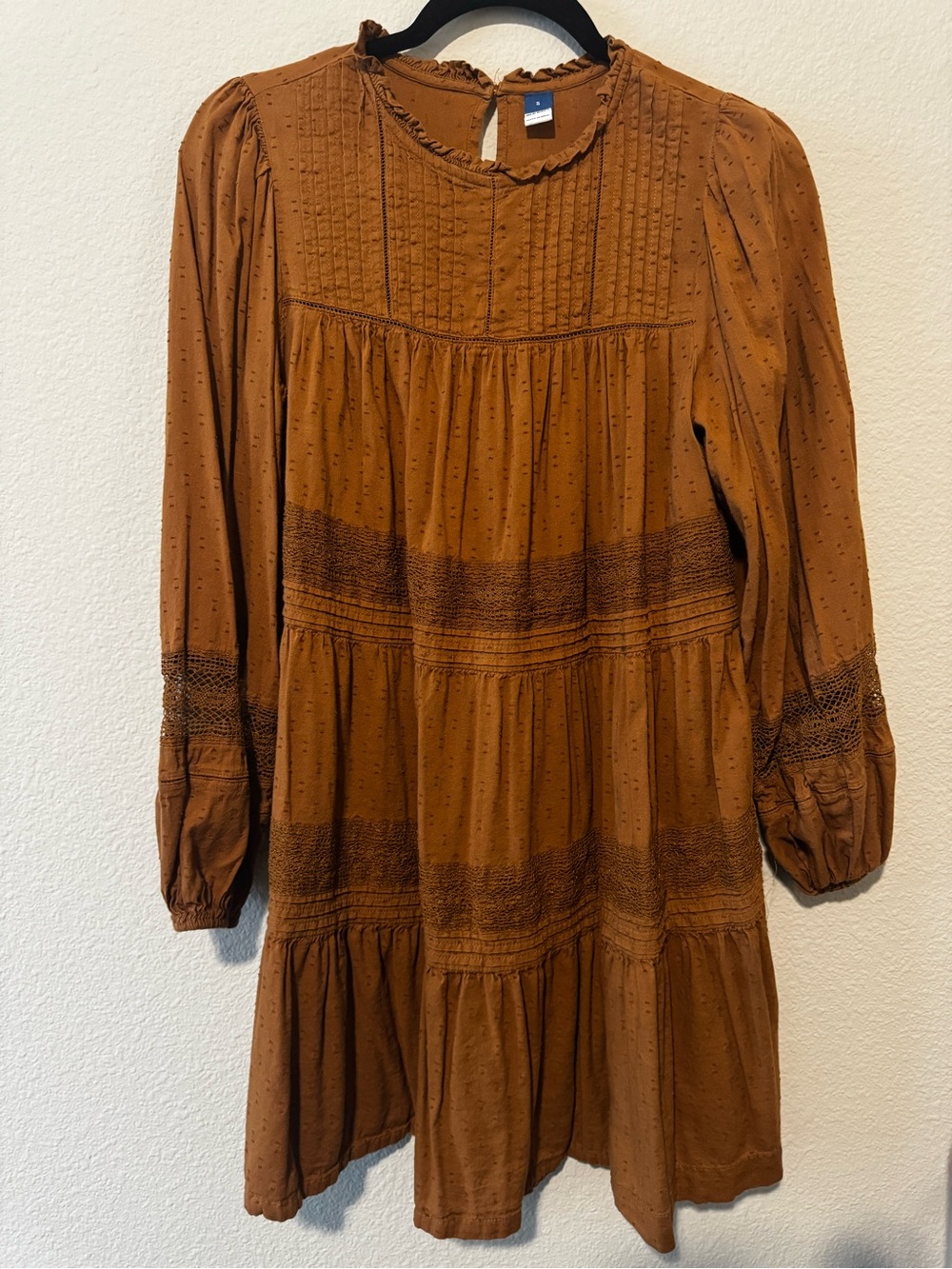 Old Navy long sleeve pintucked clip-dot mini swing dress